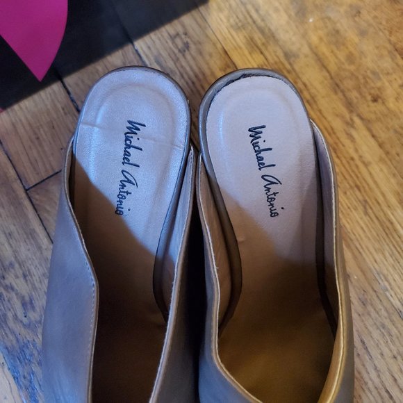 Michael Antonio Nami Wedge Mule - Taupe - 11 - Picture 3 of 11